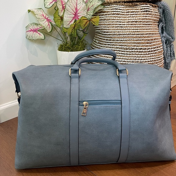 LOUENHIDE
Boston Denim Weekender - Picture 3 of 6